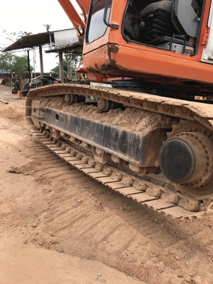 ขาย 895,000 DAEWOO 330 LC-V ไฟฟ้าครบ เครื่องดี ปั้มแรง เอวแน่น ช่วงล่างเต็ม รถสวยพร้อมใช้ รถอยู่ นครปฐม 090-772-3710 090-772-3708