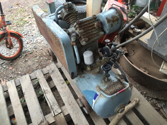 ขายปั้มลม Hitachi เก่าญี่ปุ่น 2หัว