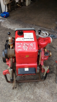 เครื่องสูบน้ำดับเพลิง TOHUTSU V40A