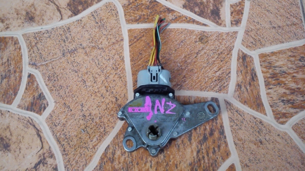 สวิตช์เกียร์ออโต้ TOYOTA 1NZ