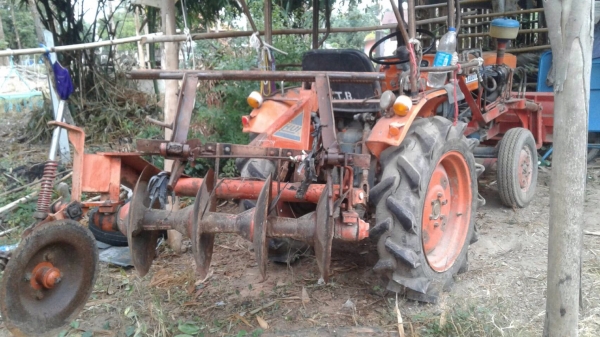 ขาย คูโบต้า L2201 พร้อมใช้ เครื่องดีไม่เยิ้ม สภาพแห้งๆทั้งคัน ราคา 58,000 091-0206555 เจ้าของขายเอง อยู่สุรินทร์ ขาย คูโบต้า L2201 พร้อมใช้ เครื่องดีไม่เยิ้ม สภาพแห้งๆทั้งคัน ราคา 58,000 091-0206555 เจ้าของขายเอง อยู่สุรินทร์