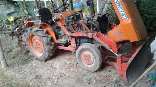 ขาย คูโบต้า L2201 พร้อมใช้ เครื่องดีไม่เยิ้ม สภาพแห้งๆทั้งคัน ราคา 58,000 091-0206555 เจ้าของขายเอง อยู่สุรินทร์