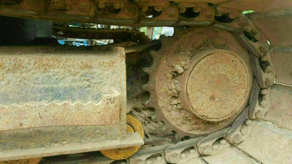 ขายCat  E70 สภาพสวยพร้อมใช้ สนใจติดต่ออ๊อฟพิจิตร086-737-9991