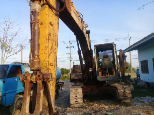 ขายรถแบคโฮ KOMATSU PC 150-3 เครื่อง ISUZU 165 แรงปั้มเดิมโซ่หนาเอวแน่น ขายรถแบคโฮ KOMATSU PC 150-3 เครื่อง ISUZU 165 แรงปั้มเดิมโซ่หนาเอวแน่น