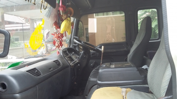 ขายรถ 6 ล้อตู้ / ISUZU เดก้า 195 แรง