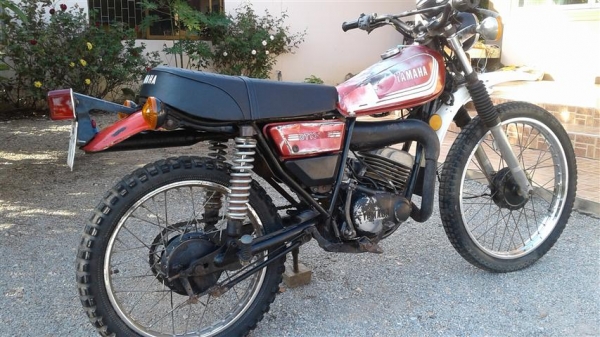 ขาย DT100 เอกสารพร้อมโอนรถเดิมสีเดิมโรงงานเครื่องพอใช้ ขาย DT100 เอกสารพร้อมโอนรถเดิมสีเดิมโรงงานเครื่องพอใช้