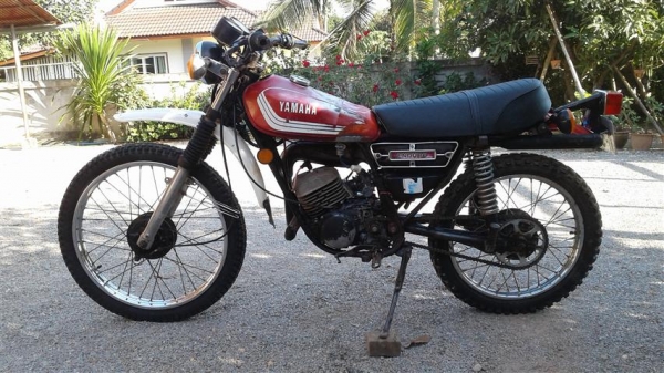 ขาย DT100 เอกสารพร้อมโอนรถเดิมสีเดิมโรงงานเครื่องพอใช้ ขาย DT100 เอกสารพร้อมโอนรถเดิมสีเดิมโรงงานเครื่องพอใช้