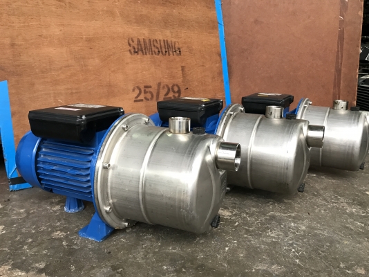 ขายปั้มน้ำหัวปั้มสแตนเลส Ebara 1HP. 220V ไฟบ้าน รุ่นแรงดัน สภาพสวยมาก วิ่งนิ่ม พร้อมใช้งาน มี 3ตัวครับ