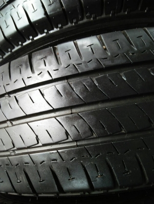 215/70R15 MICHELIN AGIRIS สวยมาก ปี15 ชุด 4 เส้น tel. 081-427-3941 215/70R15 MICHELIN AGIRIS สวยมาก ปี15 ชุด 4 เส้น tel. 081-427-3941