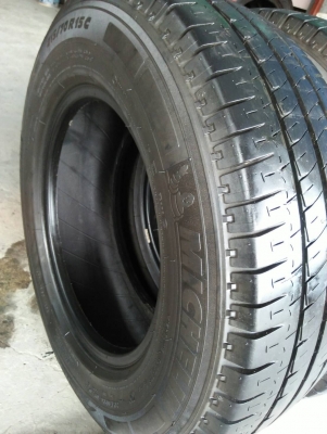 215/70R15 MICHELIN AGIRIS สวยมาก ปี15 ชุด 4 เส้น tel. 081-427-3941 215/70R15 MICHELIN AGIRIS สวยมาก ปี15 ชุด 4 เส้น tel. 081-427-3941