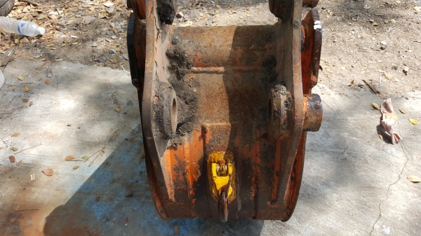 ปุ้งกี้แบคโฮเล็ก รหัส C3 - 10