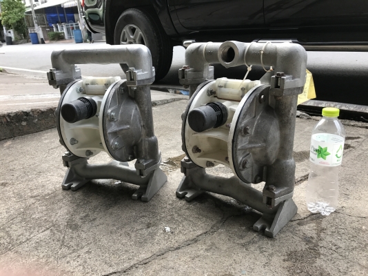 ขายปั้มไดอะแฟรม Versa-matic made in USA โครงสร้างสแตนเลส ขนาด 1นิ้ว สภาพสวยมาก พร้อมใช้งานมี 2ตัวครับ