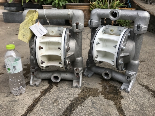 ขายปั้มไดอะแฟรม Versa-matic made in USA โครงสร้างสแตนเลส ขนาด 1นิ้ว สภาพสวยมาก พร้อมใช้งานมี 2ตัวครับ