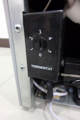 ตู้เย็น มินิบาร์ AJ รุ่น RE-50C 1.6 คิว ประหยัดไฟเบอร์5 ของใหม่ ราคาถูก