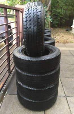 ยาง Bridgestone 245 70 16 ปี16 ดอกเต็ม เนื้อนิ่มๆ ใช้ยาว ราคาไม่แพง ยาง Bridgestone 245 70 16 ปี16 ดอกเต็ม เนื้อนิ่มๆ ใช้ยาว ราคาไม่แพง