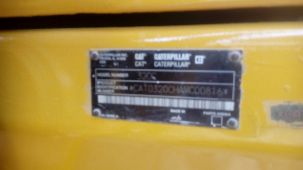 ขายCAT 320C ระบบไฟเต็ม ช่วงล่าง บอดื้ เครื่อง ปั้ม อยู่ในสภาพดี เอกสารเล่มทะเบียน รถอยู่ยโสธร สนใจ 0835601591 หรือ 0903494058