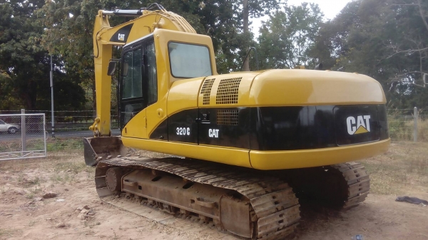 ขายCAT 320C ระบบไฟเต็ม ช่วงล่าง บอดื้ เครื่อง ปั้ม อยู่ในสภาพดี เอกสารเล่มทะเบียน รถอยู่ยโสธร สนใจ 0835601591 หรือ 0903494058