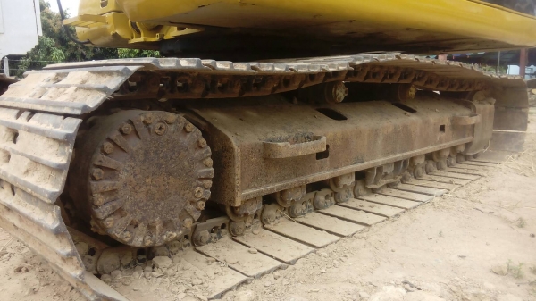 ขายCAT 320C ระบบไฟเต็ม ช่วงล่าง บอดื้ เครื่อง ปั้ม อยู่ในสภาพดี เอกสารเล่มทะเบียน รถอยู่ยโสธร สนใจ 0835601591 หรือ 0903494058