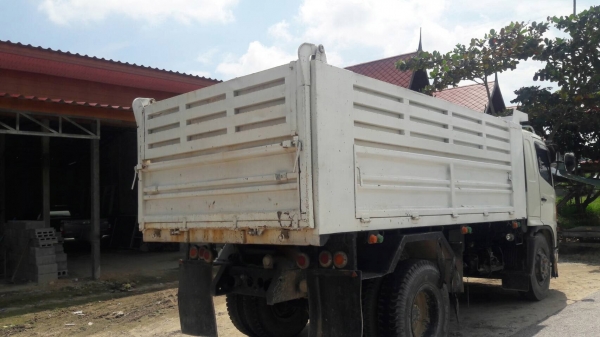 รถฮีโน่ 6 ล้อ FG8J 220 แรงม้า. ปี 55. , ( รถวิ่ง 4x,xxx กม. ) สนใจติดต่อ 081 - 6079515 รถฮีโน่ 6 ล้อ FG8J 220 แรงม้า. ปี 55. , ( รถวิ่ง 4x,xxx กม. ) สนใจติดต่อ 081 - 6079515