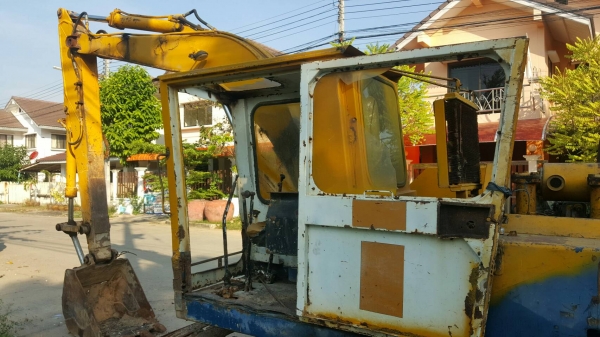 ขาย 10Htสภาพสวยพร้อมใช้ ต่อคุณอ๊อฟพิจิตร086-737-9991