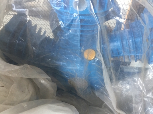 ขายปั๊มลม ขนาด200 ลิตร3สูบไฟ220โวลไฟ2สาย