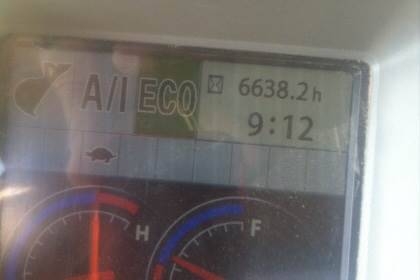 ขาย 1,895,000 HITACHI ZX200-5G ทำงาน 6,xxx  เครื่องดี ปั้มแรง ไฟฟ้าครบ ช่วงล่างเต็ม แอร์เย็น เอกสารอินวอยท์ รถอยู่ จ.ร้อยเอ็ด โทร&amp;ไอดีไลน์  090-772-3710 090-772-3708