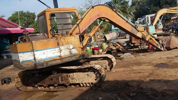 ขายรถแบคโฮ SUMITOMO 160 EA เครื่องดีปั้มดีโซ่หนาเอวแน่น