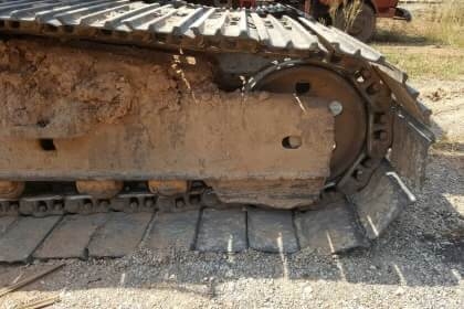 ขาย 795,000 KOMATSU PC200-6  เครื่อง 6D95L -Turbo โช่หนา เอวแน่น ไฟฟ้าครบ แอร์เย็น เอกสารเล่มทะเบียน  รถอยู่ จ.อุดร.  090-772-3710 090-772-3708
