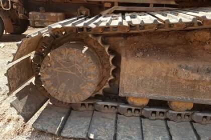 ขาย 795,000 KOMATSU PC200-6  เครื่อง 6D95L -Turbo โช่หนา เอวแน่น ไฟฟ้าครบ แอร์เย็น เอกสารเล่มทะเบียน  รถอยู่ จ.อุดร.  090-772-3710 090-772-3708
