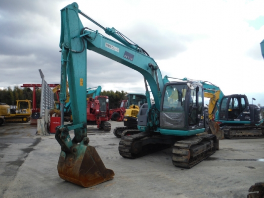 Kobelco SK135SR-1ES YY04 นำเข้าเองจากญี่ปุ่น ปี2006 มีใบมีดดัน