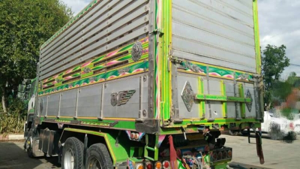 ขาย 2,750,000 ISUZU 360 ปี 56 ปลายปี แม่ดั้มเนียม - ลูก 3 คาน เนียม อู่อินเตอร์ แม่ยาว 6.30 ม.ลูกยาว ขาย 2,750,000 ISUZU 360 ปี 56 ปลายปี แม่ดั้มเนียม - ลูก 3 คาน เนียม อู่อินเตอร์ แม่ยาว 6.30 ม.ลูกยาว