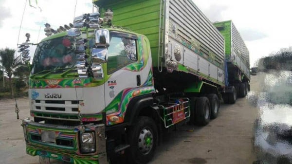 ขาย 2,750,000 ISUZU 360 ปี 56 ปลายปี แม่ดั้มเนียม - ลูก 3 คาน เนียม อู่อินเตอร์ แม่ยาว 6.30 ม.ลูกยาว ขาย 2,750,000 ISUZU 360 ปี 56 ปลายปี แม่ดั้มเนียม - ลูก 3 คาน เนียม อู่อินเตอร์ แม่ยาว 6.30 ม.ลูกยาว