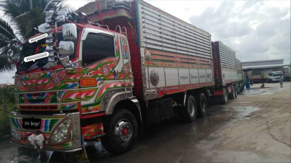 ขาย 2,750,000 ISUZU 360 ปี 56 ปลายปี แม่ดั้มเนียม - ลูก 3 คาน เนียม อู่อินเตอร์ วิ่ง. 45x,xxx กม. เค ขาย 2,750,000 ISUZU 360 ปี 56 ปลายปี แม่ดั้มเนียม - ลูก 3 คาน เนียม อู่อินเตอร์ วิ่ง. 45x,xxx กม. เค