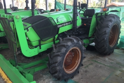 ขายแทรกเตอร์ ดอยสฟาร์ 50 แรงม้่า ขายแทรกเตอร์ ดอยสฟาร์ 50 แรงม้่า