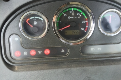 ขายแทรกเตอร์ ดอยสฟาร์ 50 แรงม้่า ขายแทรกเตอร์ ดอยสฟาร์ 50 แรงม้่า