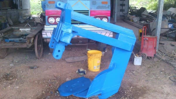 ขายผานขุดมันรถไถฟอร์ด