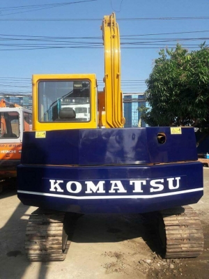 ขายKOMATSU  PC60-5  รถสวยสภาพดี  ทำสีแล้ว  เอกสารอินวอยครบ...ลองระบบกันได้ทุกวัน  โทร  089-3818694  ดวงนภา