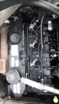 ขายKOBELCO SK135SR YY06  ปี2010  เครื่องคอมมอนเรล  เปิดได้รอบคัน  ใช้งานมาแค่  3,XXX ชั่วโมง  ลองระบบกันได้ทุกวัน  โทร  089-3818694  ดวงนภา