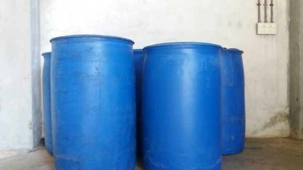 ขายถัง 200 ลิตร ราคาใบละ 200 บาท