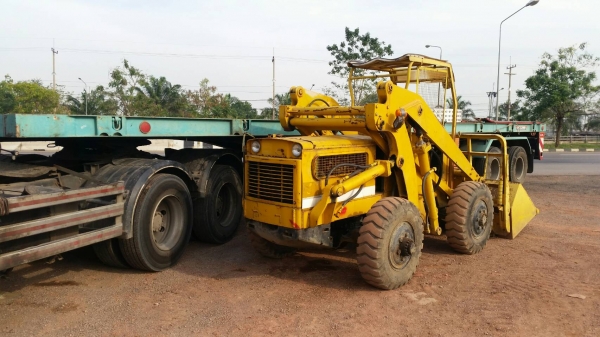 tractor-backhoe ขอบคุณลูกค้า สงขลาครับ มาอุดหนุนรถตักล้อยาง แบบเอวอ่อนของเราไปใช้ครับ tractor-backhoe ขอบคุณลูกค้า สงขลาครับ มาอุดหนุนรถตักล้อยาง แบบเอวอ่อนของเราไปใช้ครับ