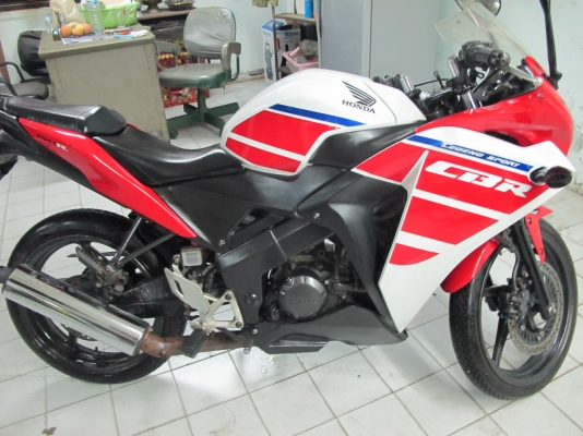 Honda CBR150R