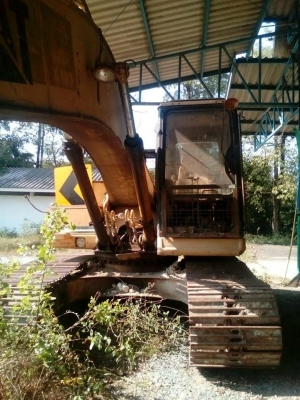 ขายรถขุดแบ็คโค CAT320 V2 ไฟฟ้าครบ ช่วงล่างดี เอกสารใบซื้อขายจากบริษัท เอวแน่น พร้อมทำงาน