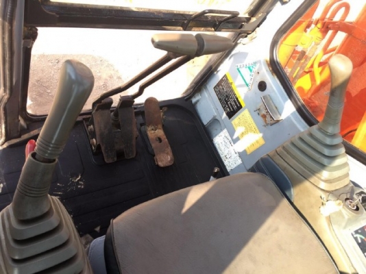 ขายรถแบคโฮ HITACHI EX135US-5 รถนอกนำเข้าเองจากญี่ปุ่น สภาพสวยพร้อมใช้งาน มีVDOการทำงานครับ ขายรถแบคโฮ HITACHI EX135US-5 รถนอกนำเข้าเองจากญี่ปุ่น สภาพสวยพร้อมใช้งาน มีVDOการทำงานครับ