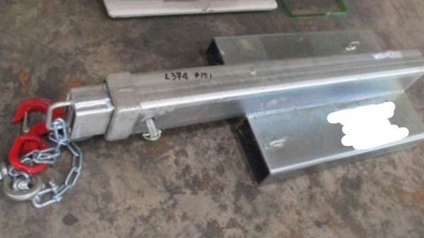 ชุดยกงาเดี่ยว 2 ตัน ไสลด์-ยืดหด แบบเสาอากาศ ทำจากวัสดุเหล็กหนาแข็งแรง ชุปซิงค์ กันสนิม พร้อมตะขออย่างดี ราคา 24,900 บาท