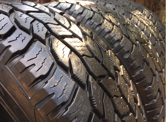 ยาง All Cooper 265 75 16 ปี13 ดอกเต็ม ไม่มีปะ ใช้ยาว ราคาไม่แพง