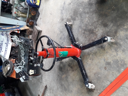 แท่นยกเกียรรถ    8500