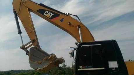 CAT 320D CAT 320D