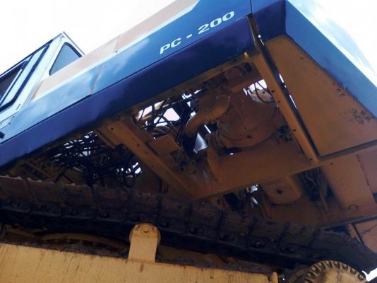 ขายรถขุดแบ็คโค PC200-5KOMATSU คอนโทรลสั้น ไฟฟ้าตัด เอกสารซื้อขาย