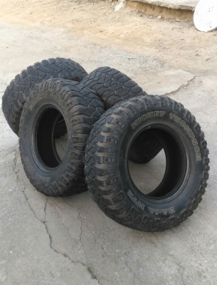 ขายยาง Mud MICKEY 265/75/16 ปี 16