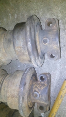 ขายลอนเลอร์ รถแมคโค PC-200-5 สภาพสวย เก่าเกาหลี ขายไม่แพงครับ